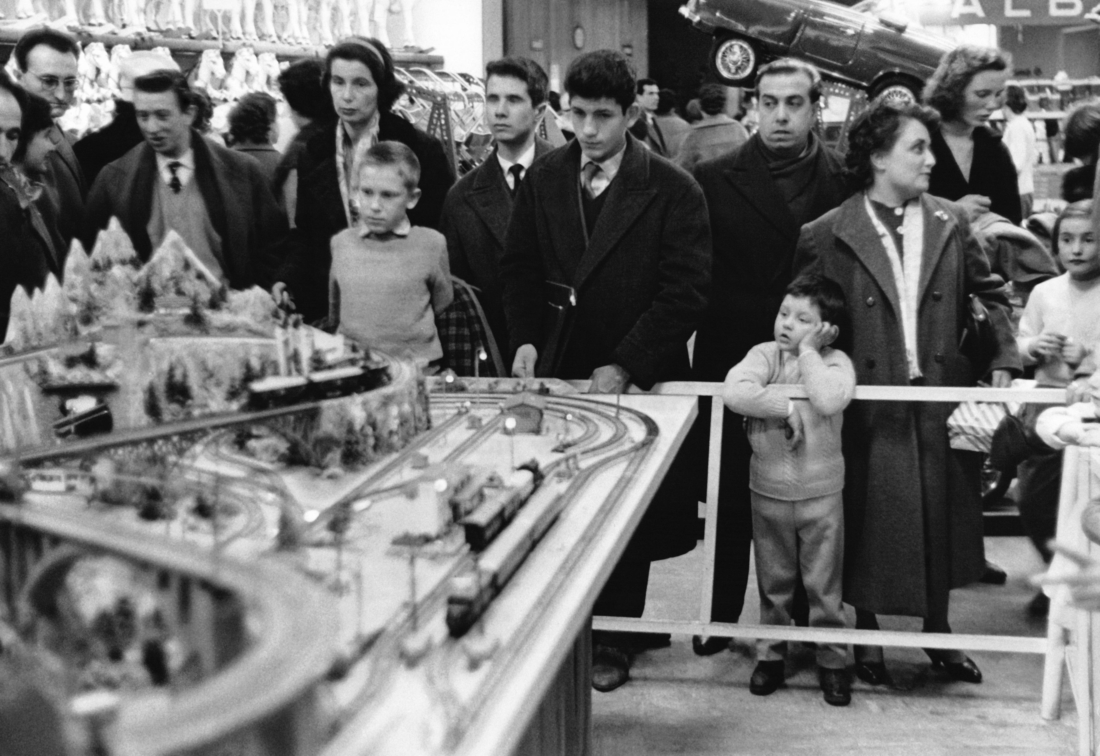 Botteghe storiche e Linea Blu, storie della Milano di un volta